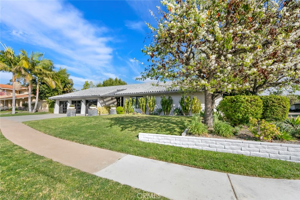 13692 Jenet Property Photo 62
