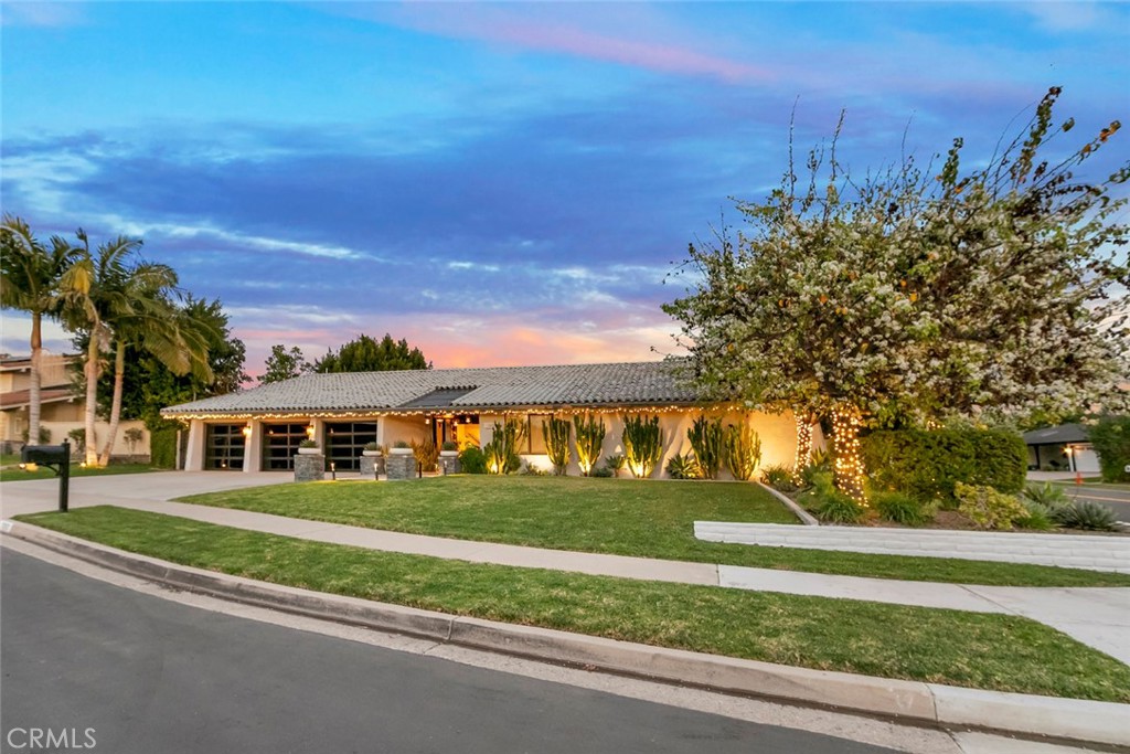 13692 Jenet Property Photo 65