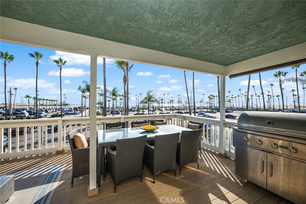 700 E Oceanfront Property Photo 6