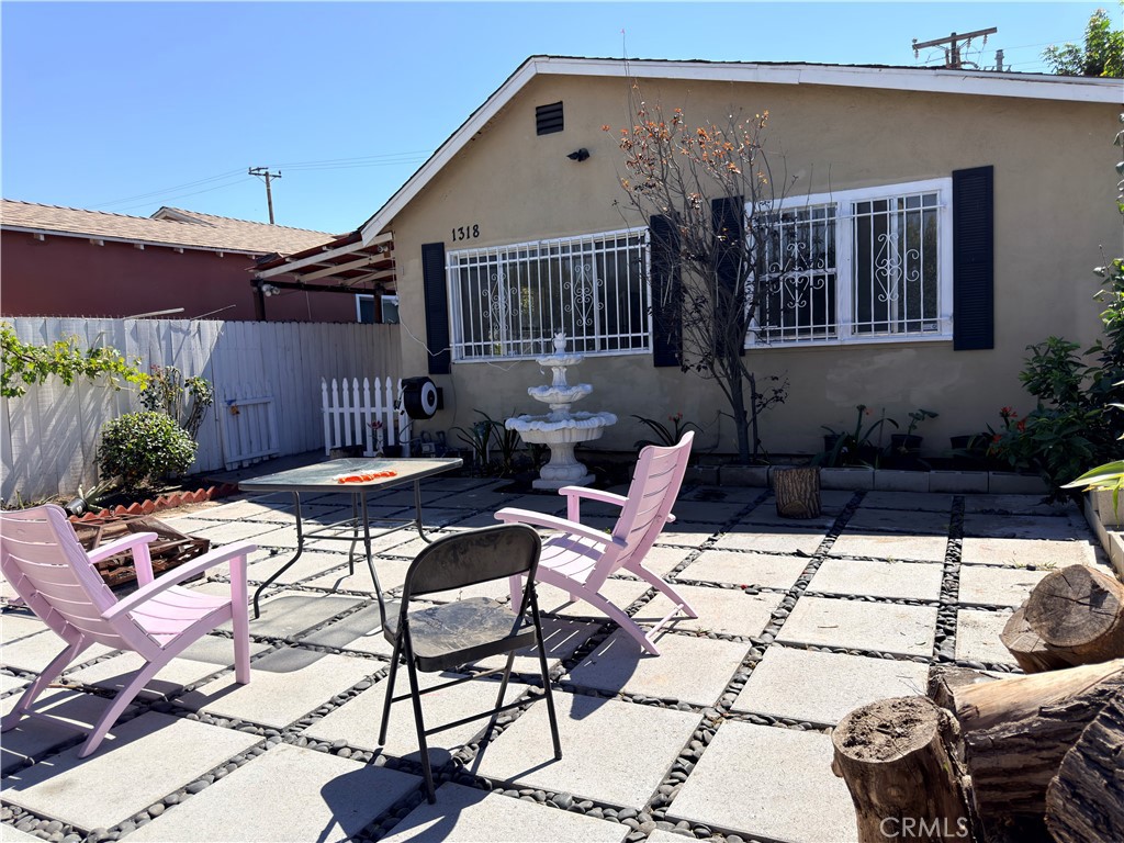 1318 E 100th Street Property Photo 42