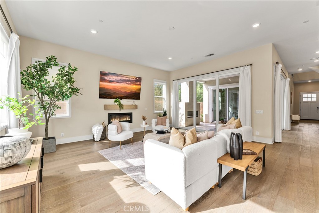 114 Crossover Property Photo 12