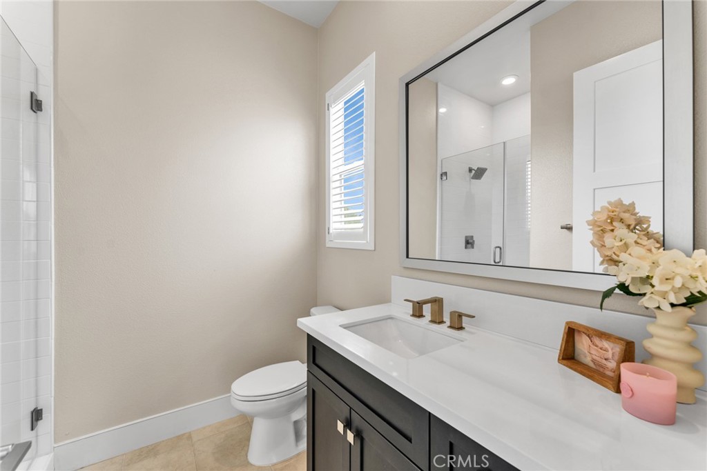 114 Crossover Property Photo 34