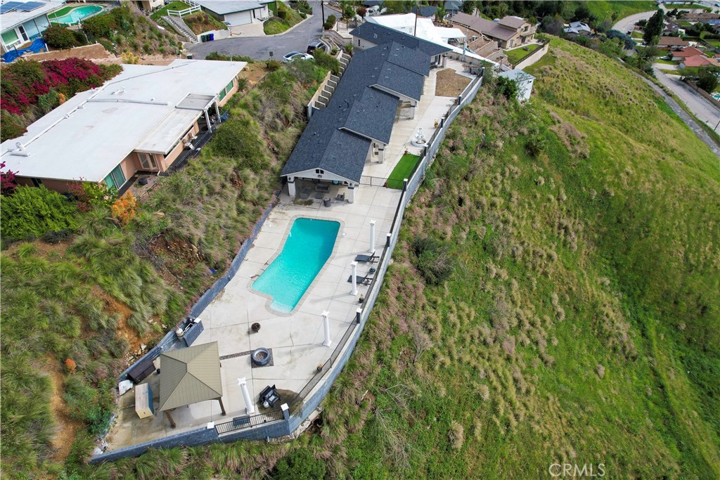 449 Skylark Property Photo 1