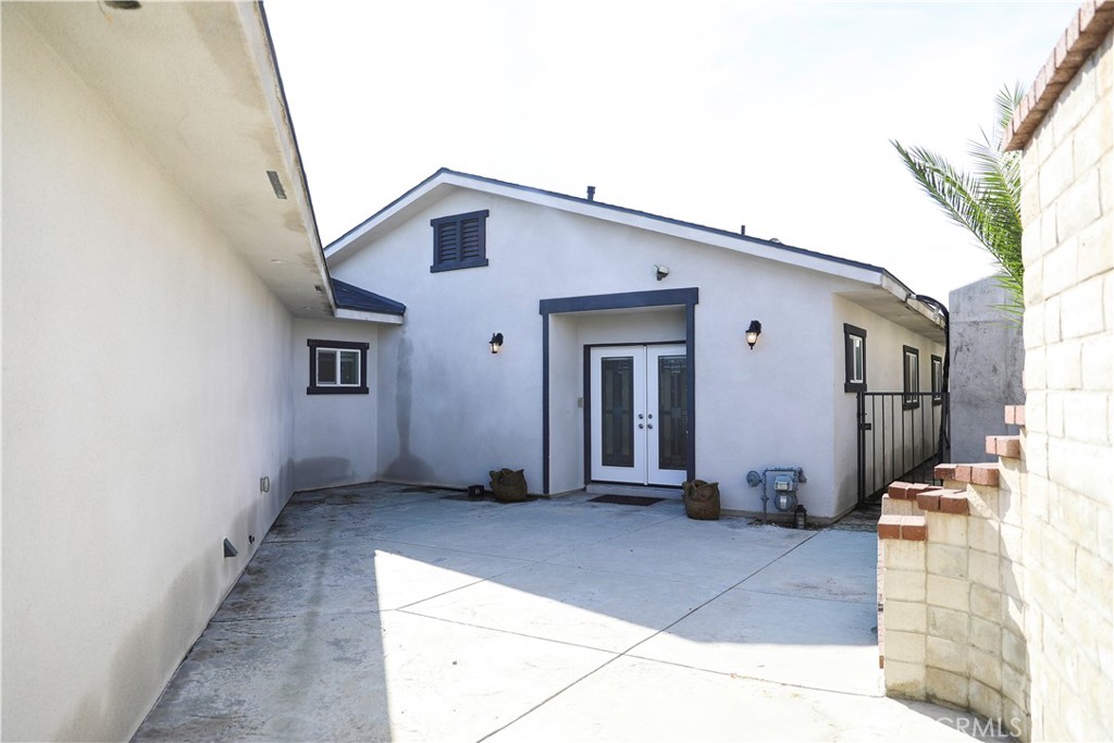 449 Skylark Property Photo 4