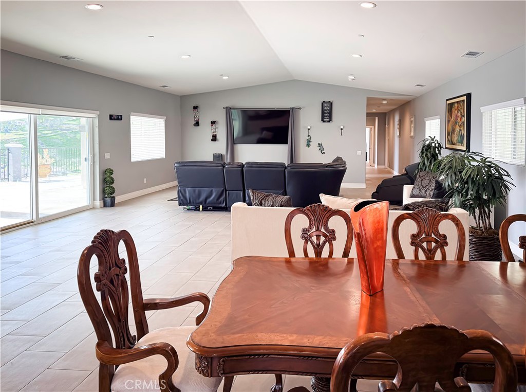 449 Skylark Property Photo 9