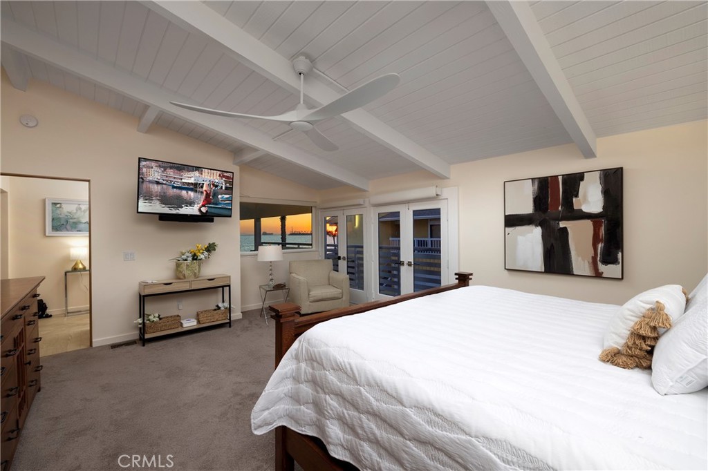 10 66th Place Property Photo 10