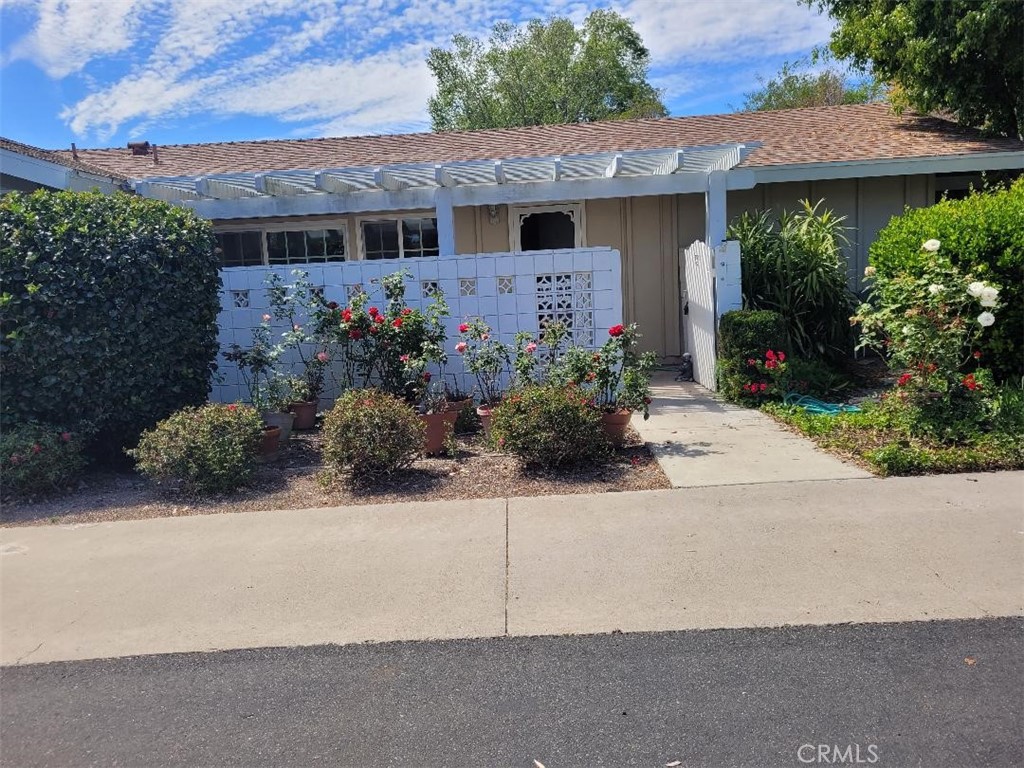 552 Avenida Sevilla C Property Photo 1