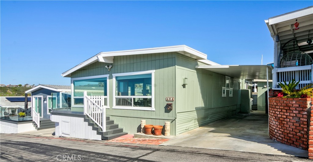 404 Ebb Tide Drive Property Photo 1