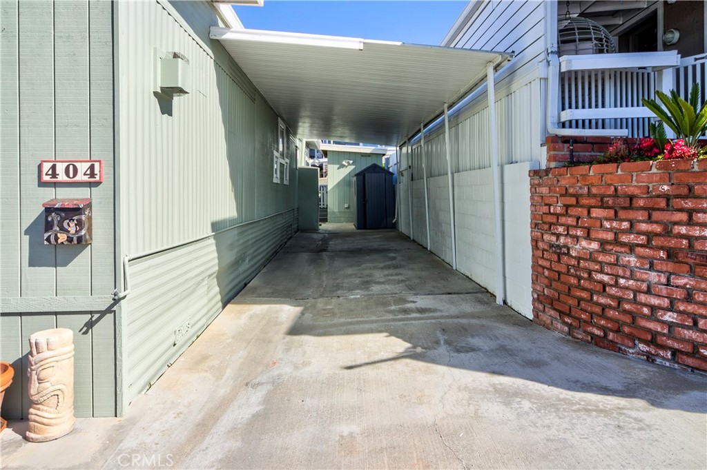 404 Ebb Tide Drive Property Photo 17