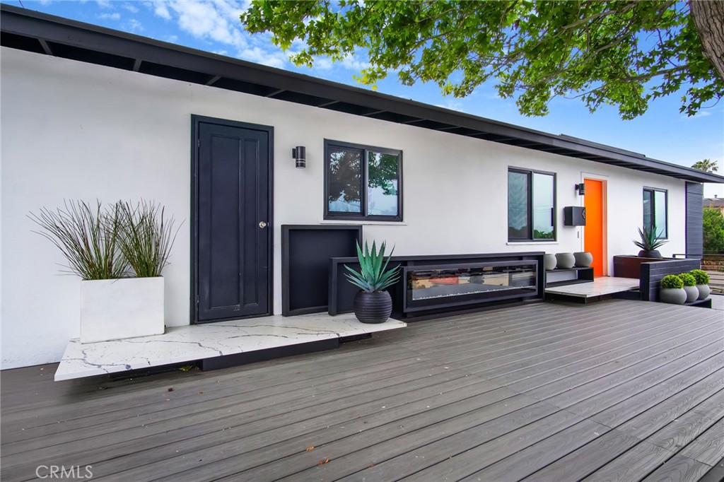 300 Holmwood Drive Property Photo 22