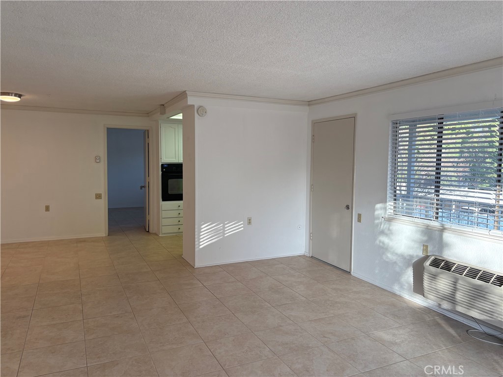 925 Ave Majorca O Property Photo 3