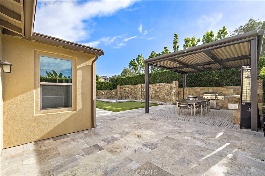 108 Grassblade Property Photo 35