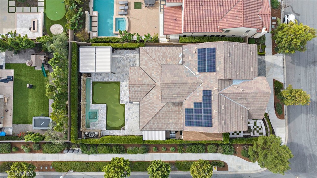 108 Grassblade Property Photo 37
