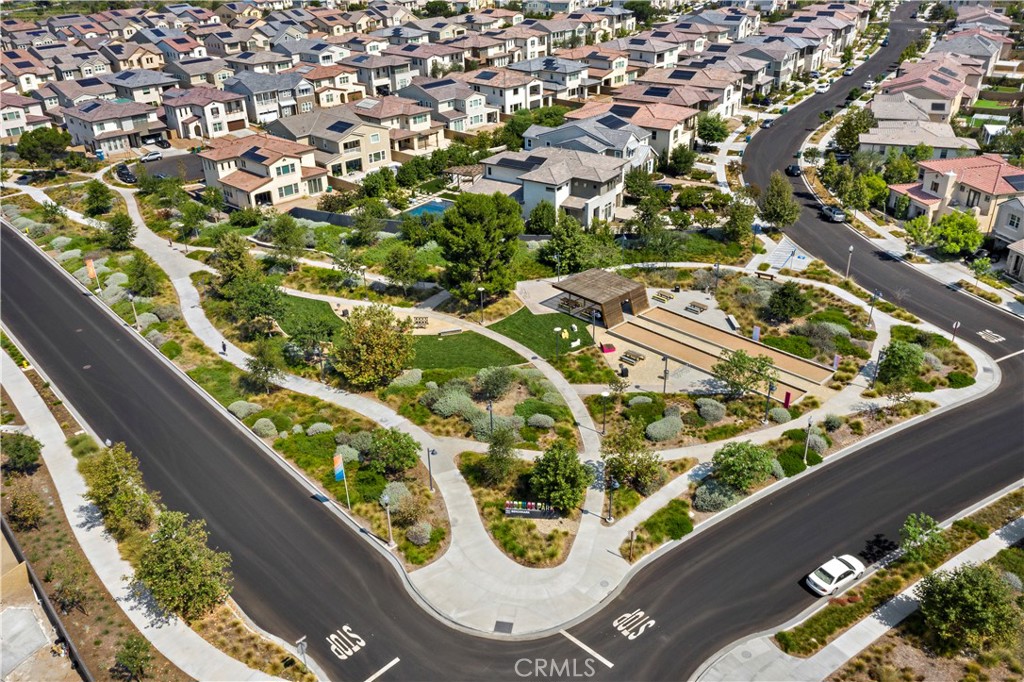 108 Grassblade Property Photo 46