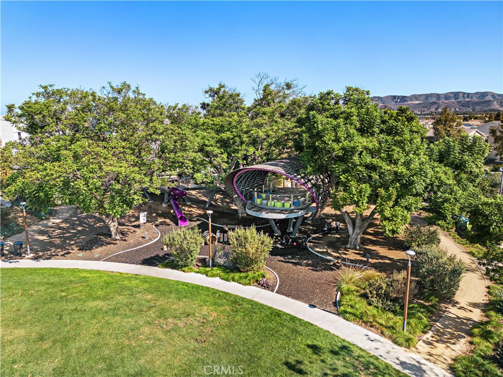 108 Grassblade Property Photo 49