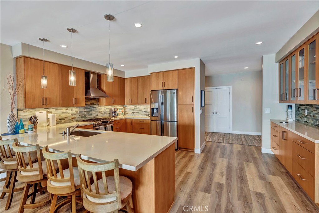 714 Cliff Drive Property Photo 12