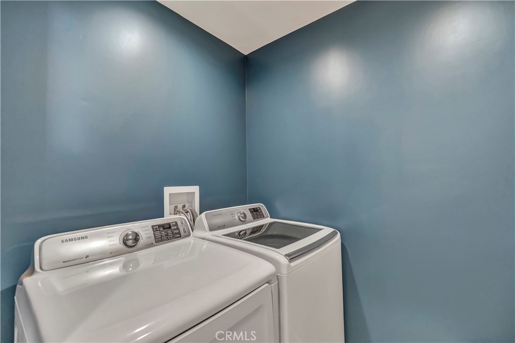 714 Cliff Drive Property Photo 25