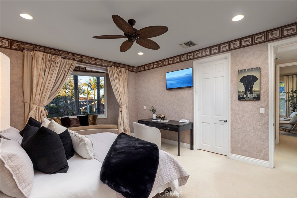 16631 Carousel Property Photo 26