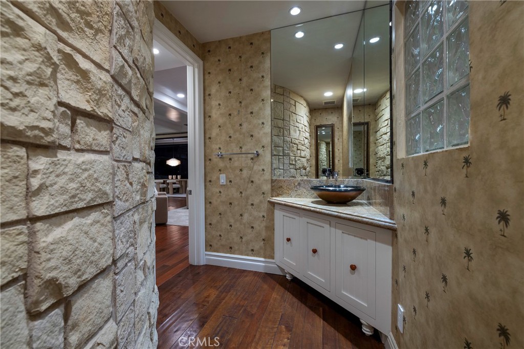 16631 Carousel Property Photo 34