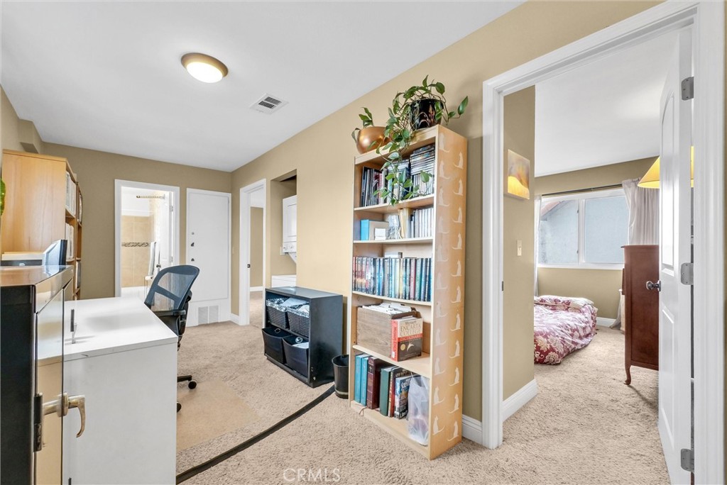 855 N Lemon Street 6 Property Photo 10