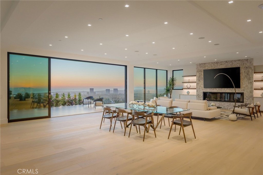 4 Geneve Property Photo 9