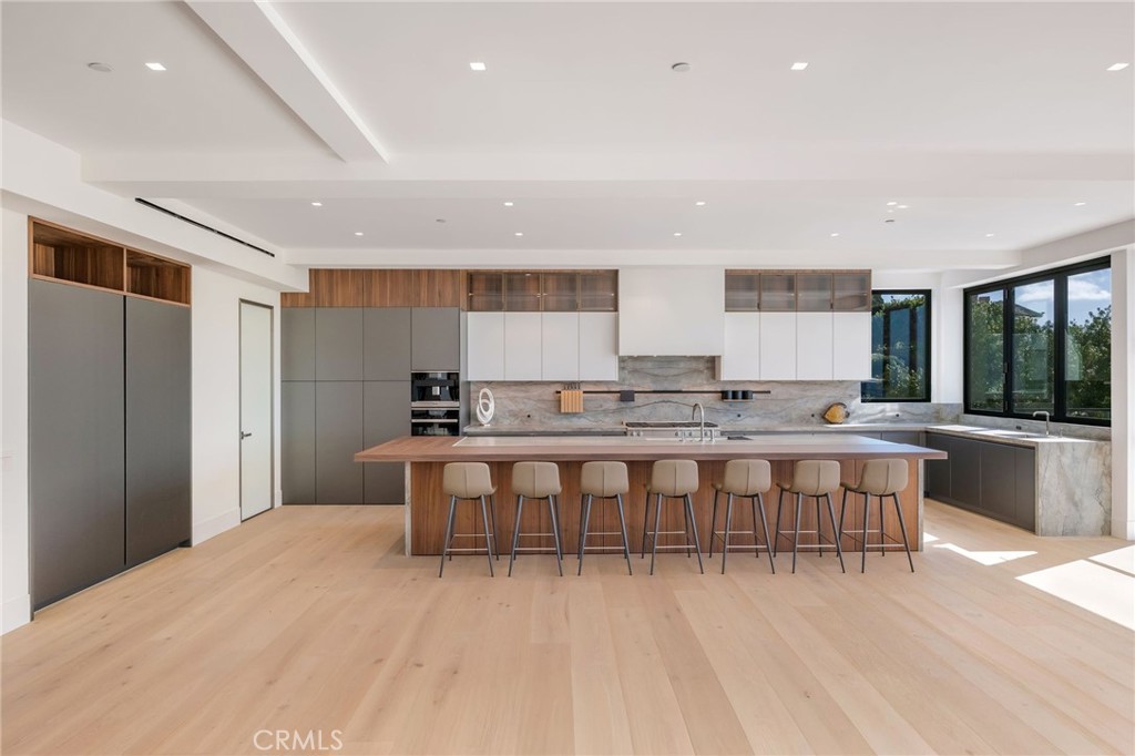 4 Geneve Property Photo 19