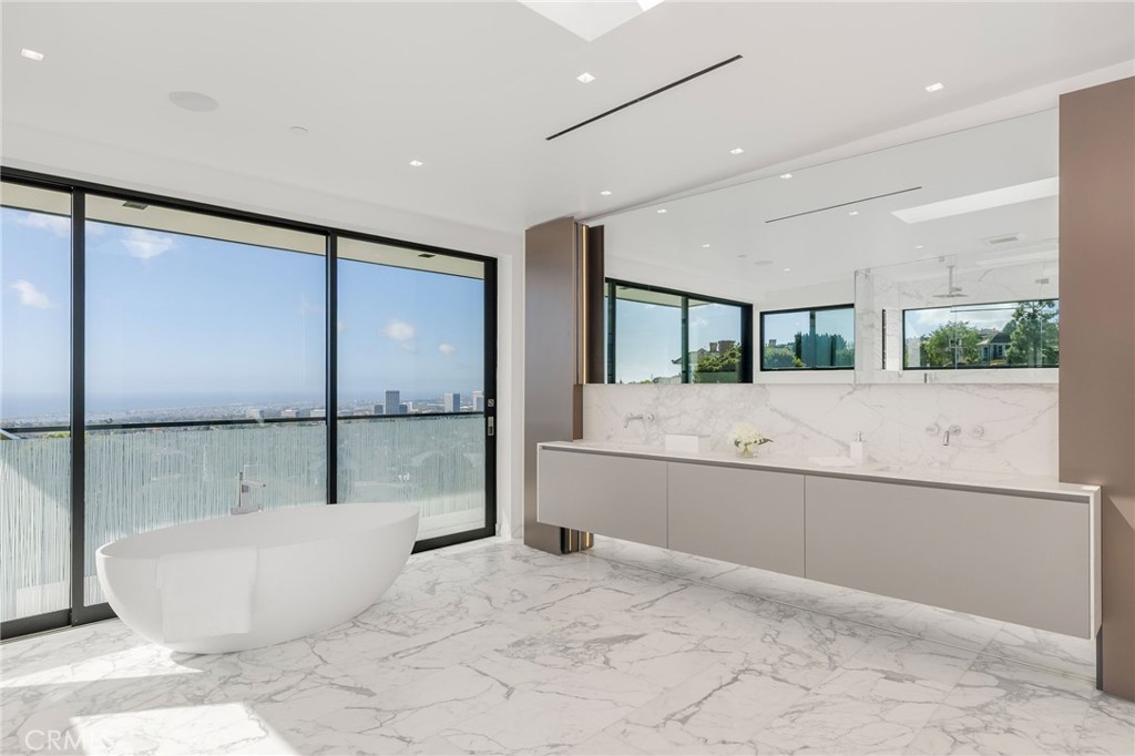 4 Geneve Property Photo 35