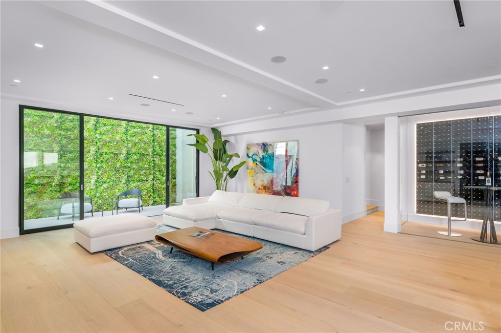 4 Geneve Property Photo 44
