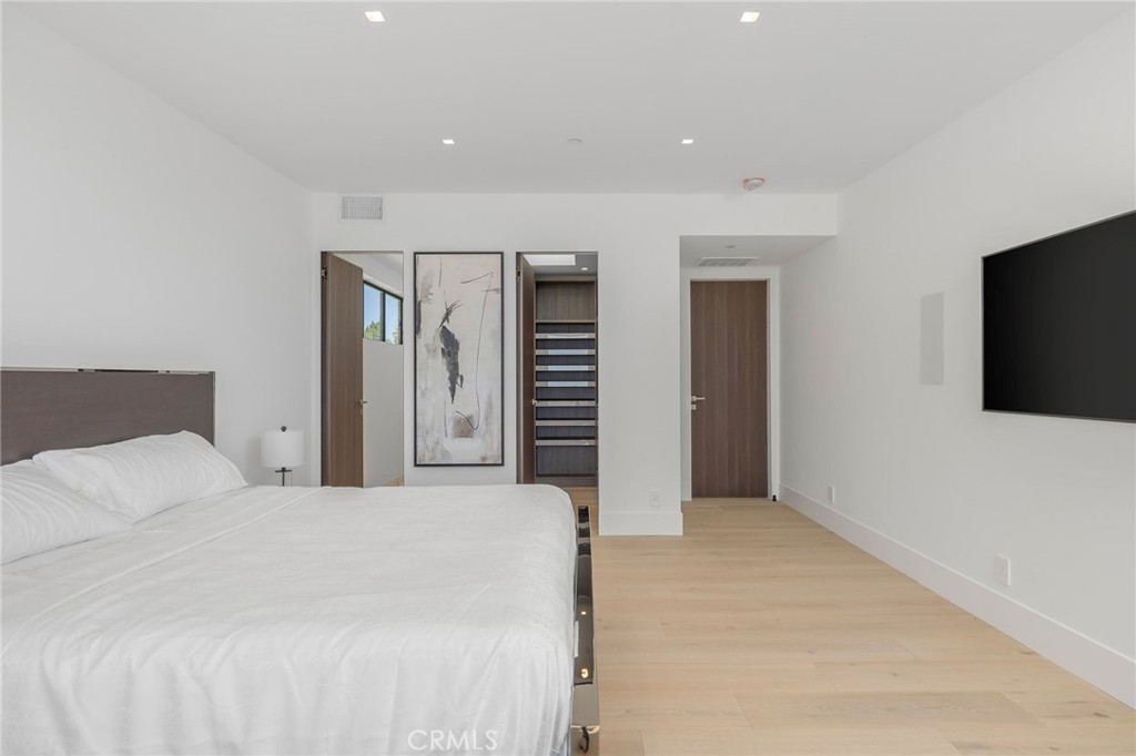 4 Geneve Property Photo 53