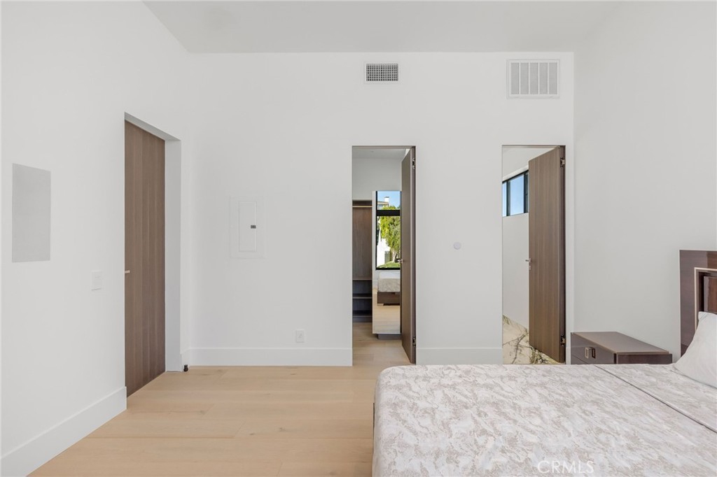 4 Geneve Property Photo 56