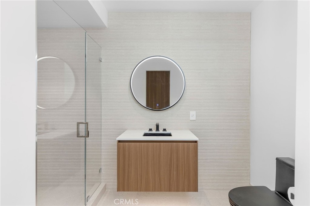 4 Geneve Property Photo 59