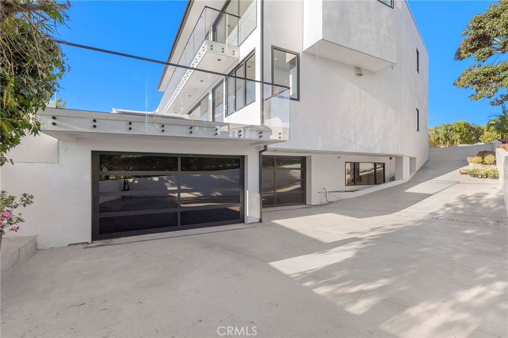 4 Geneve Property Photo 73