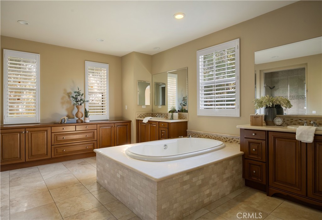 33 Jasper Property Photo 21