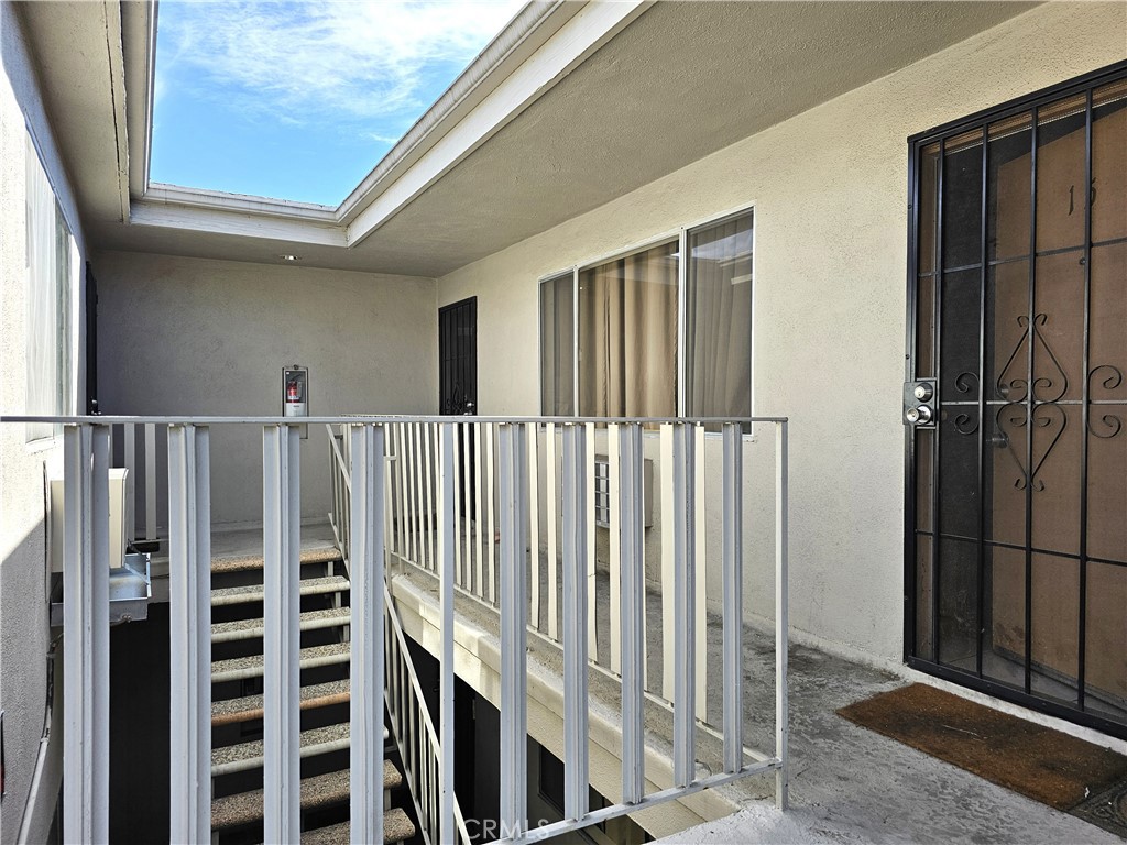 9116 Palm Street Property Photo 13