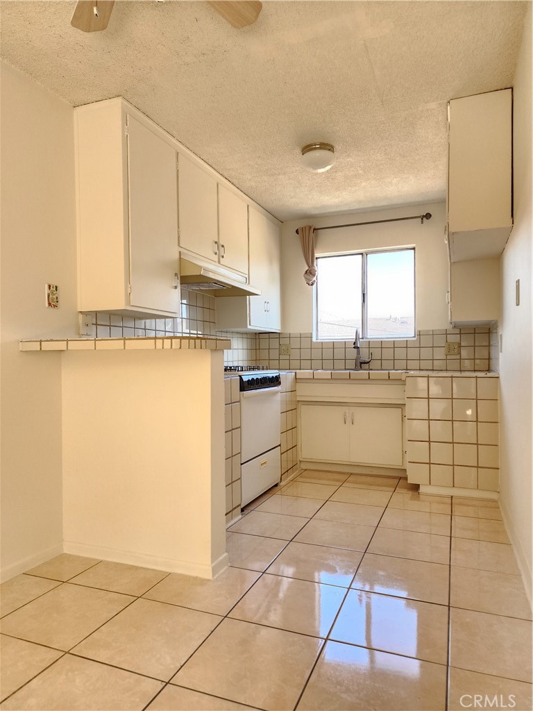 9116 Palm Street Property Photo 34