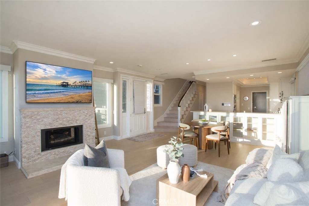 2712 W Oceanfront Property Photo 8