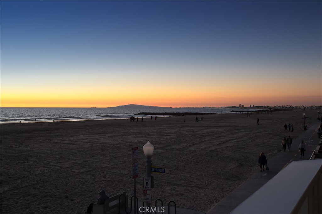 2712 W Oceanfront Property Photo 28