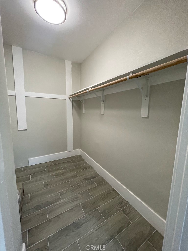 604 S Van Ness Avenue Property Photo 12
