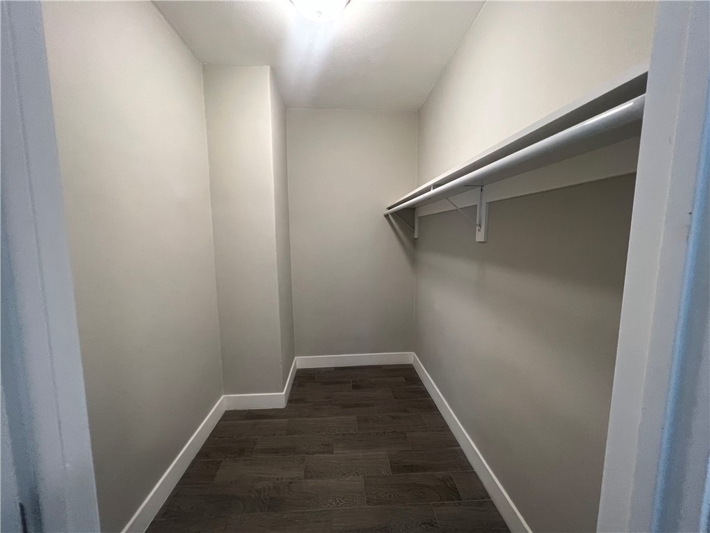 604 S Van Ness Avenue Property Photo 27