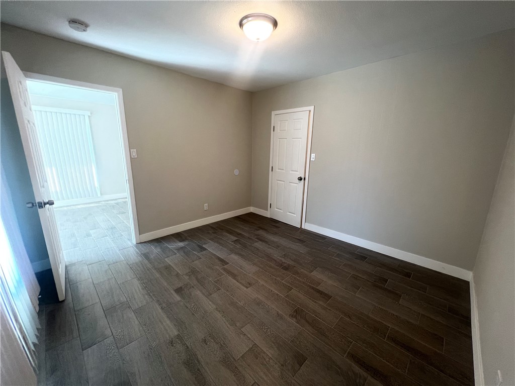 604 S Van Ness Avenue Property Photo 29