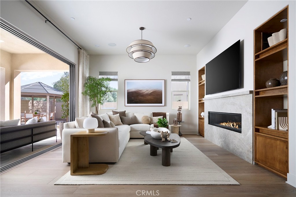 1102 Zen Circle Property Photo 2