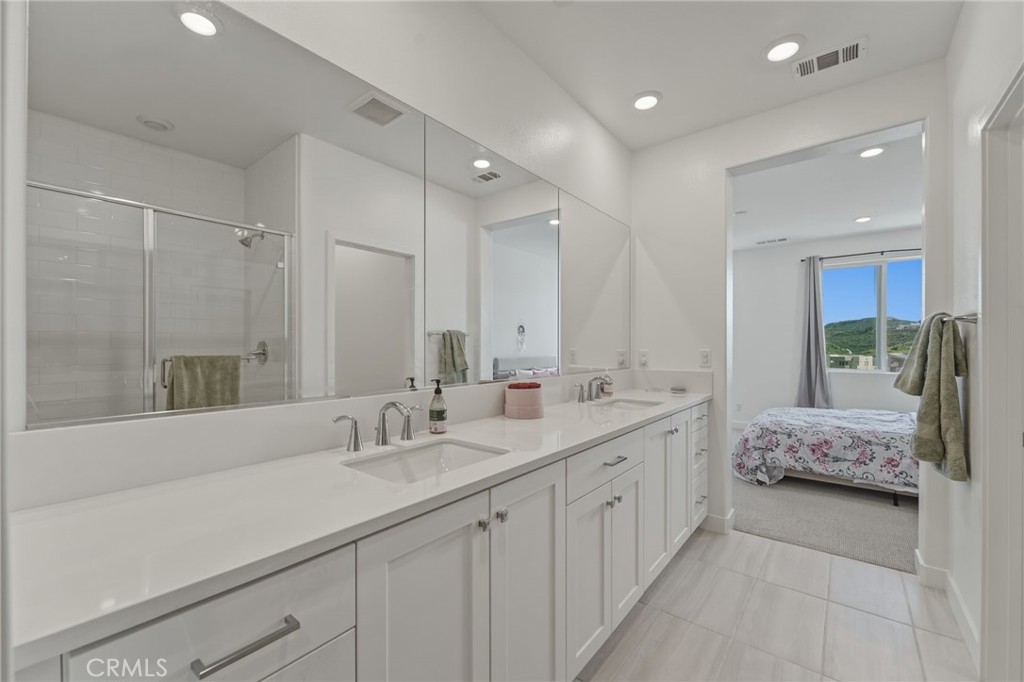 26661 Blue Hills Loop Property Photo 8