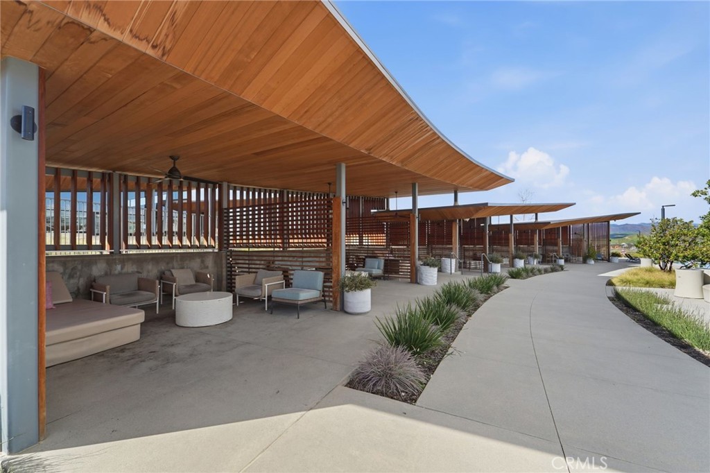 26661 Blue Hills Loop Property Photo 19