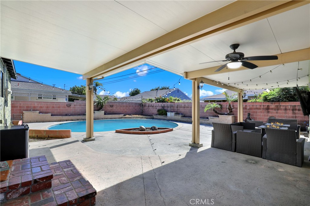 8014 Calendula Property Photo 12