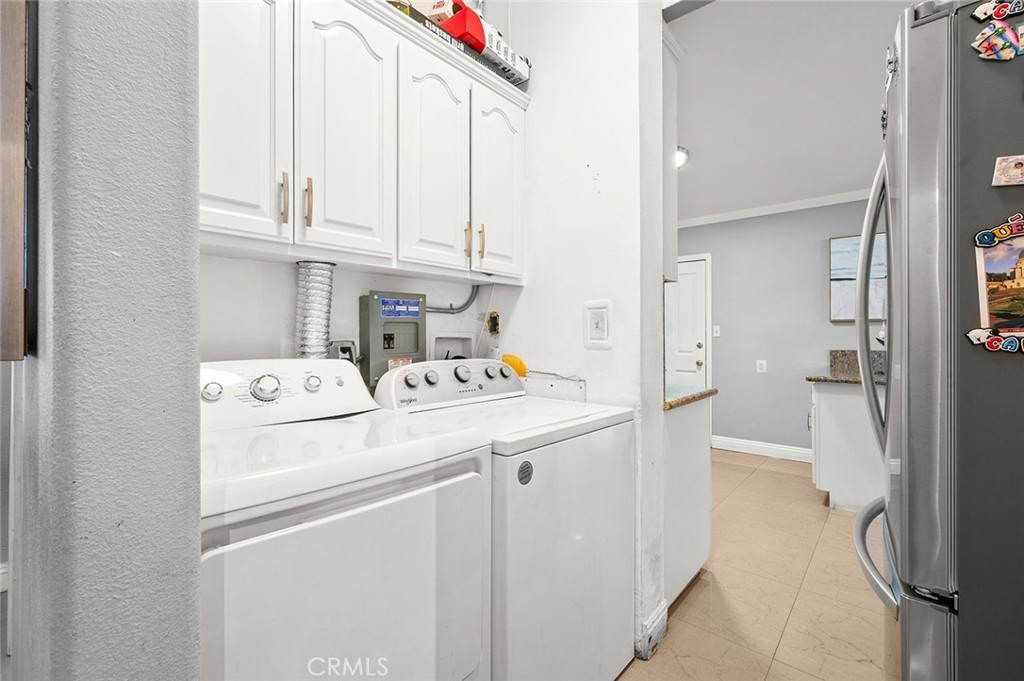 506 W Rosslynn Property Photo 11