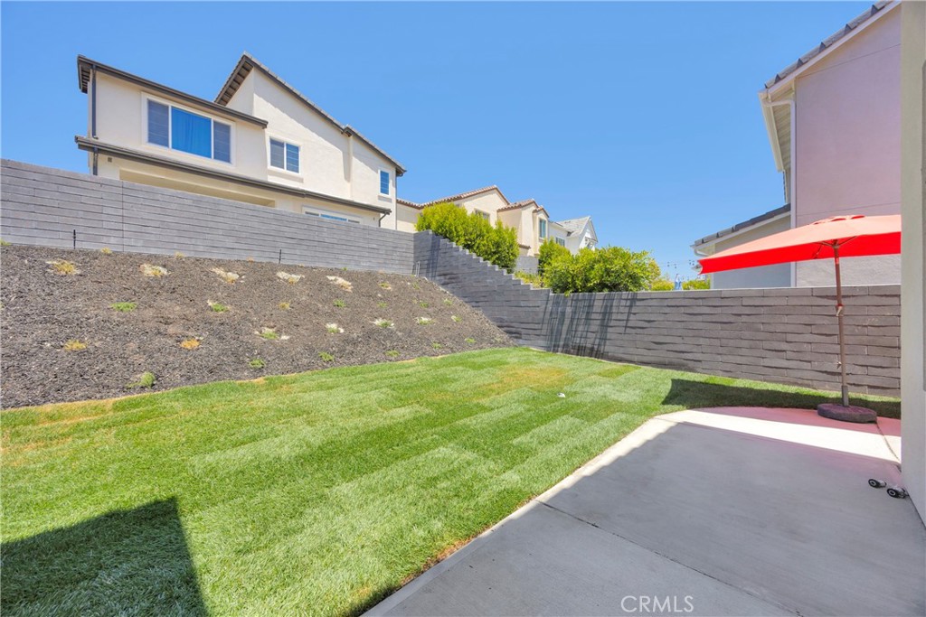 721 Crested Lark Property Photo 6