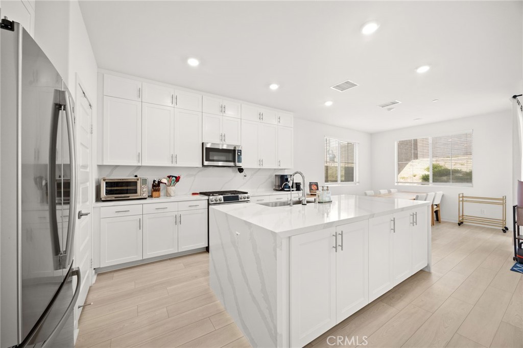 721 Crested Lark Property Photo 13
