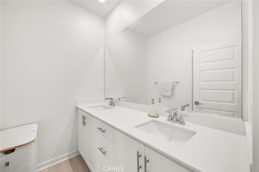 721 Crested Lark Property Photo 27