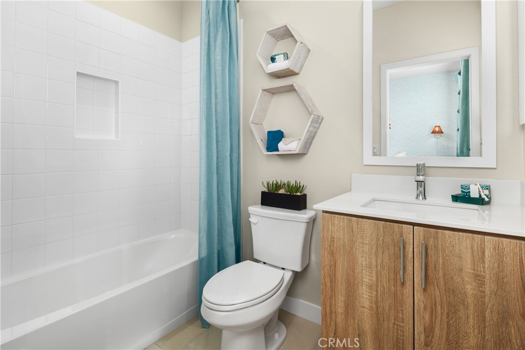 11704 Arkansas Street B Property Photo 7