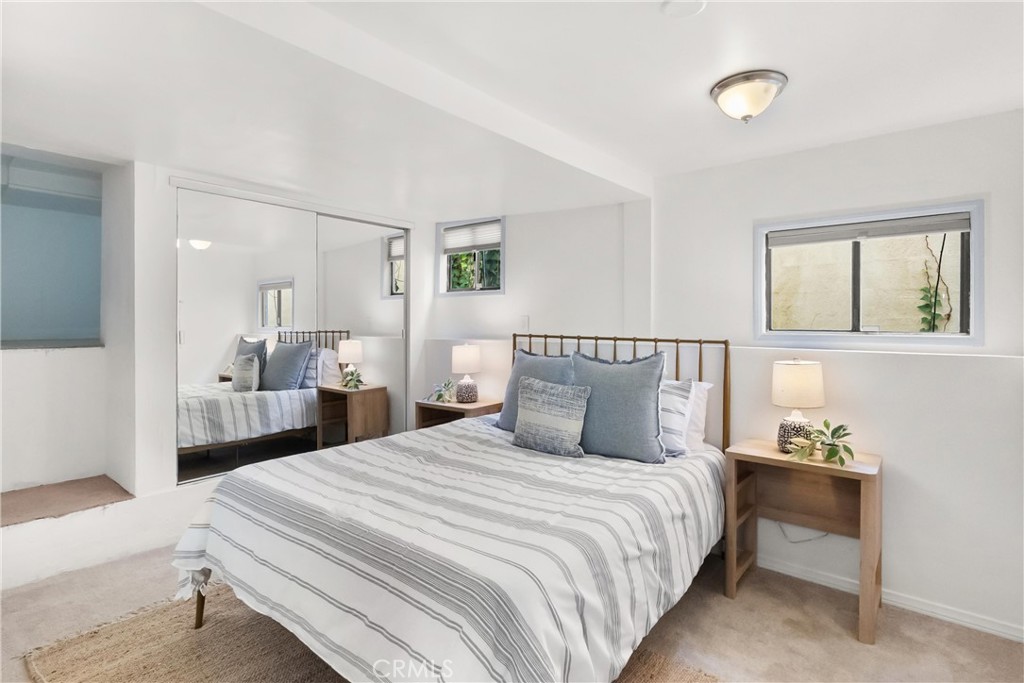 920 The Strand Property Photo 14